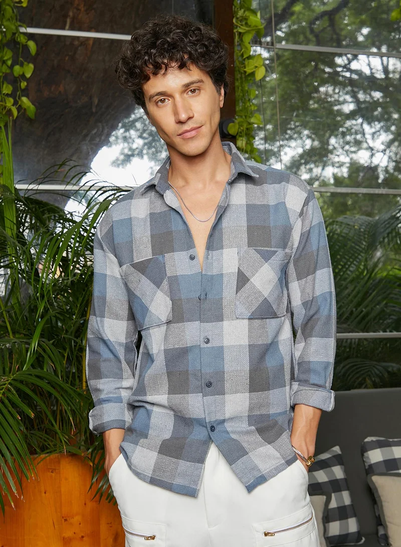 Campus Sutra Men's Icy Blue & Ash Grey Checkered Utility Shacket For Casual Wear | Spread Collar | Long Sleeve | Button Closure | Overshirt/Shacket Crafted With Comfort Fit For Everyday Wear