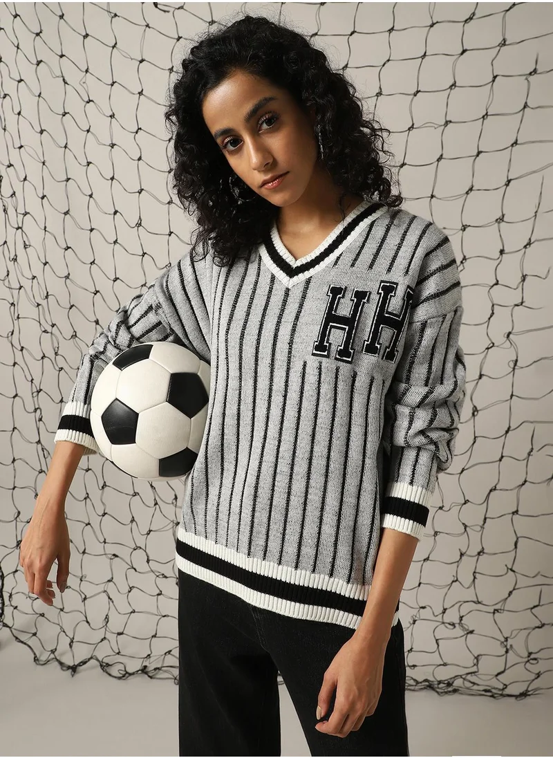 هوبرهولمي Women's Black 100% Acrylic Solid Oversized Sweater