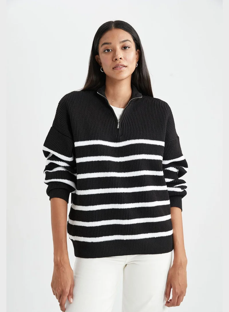 DeFacto Regular Fit Stripe Detailed Zipper Sweater