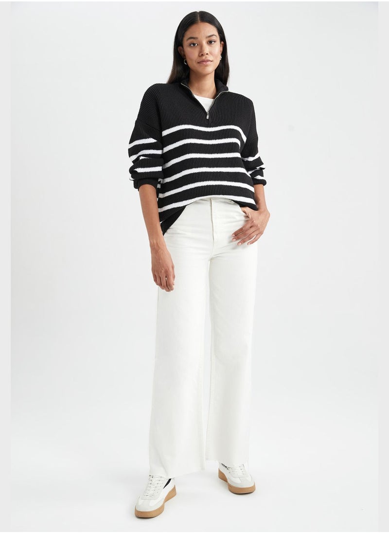 DeFacto - Regular Fit Stripe Detailed Zipper Sweater - Image 1