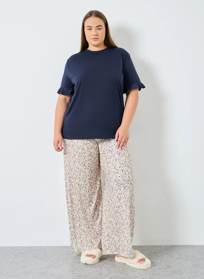 Styli Styli Plus Size Women Floral Print Top and Pyjama Set