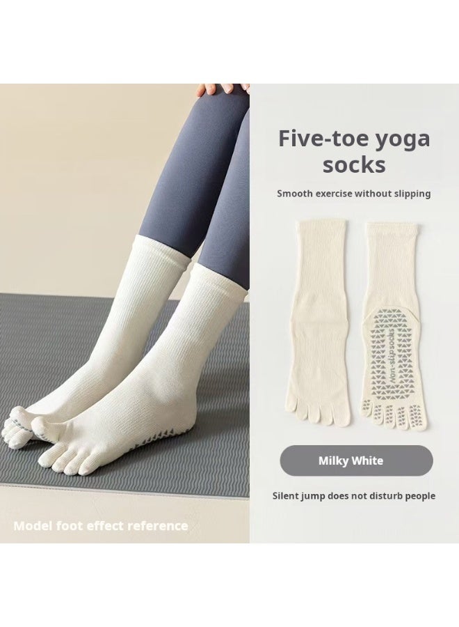 3 أزواج من جوارب اليوجا عالية الجودة والعصرية المصنوعة من القطن الخالص لامتصاص العرق، جوارب احترافية مضادة للانزلاق في أربعة فصول، جوارب يوجا بيلاتيس بخمسة أصابع، جوارب رياضية لليوجا متوسطة الأنبوب، جوارب لياقة بدنية، جوارب جديدة بلون سادة بخمسة أصابع مضادة للانزلاق في منتصف الأنبوب - Image 3