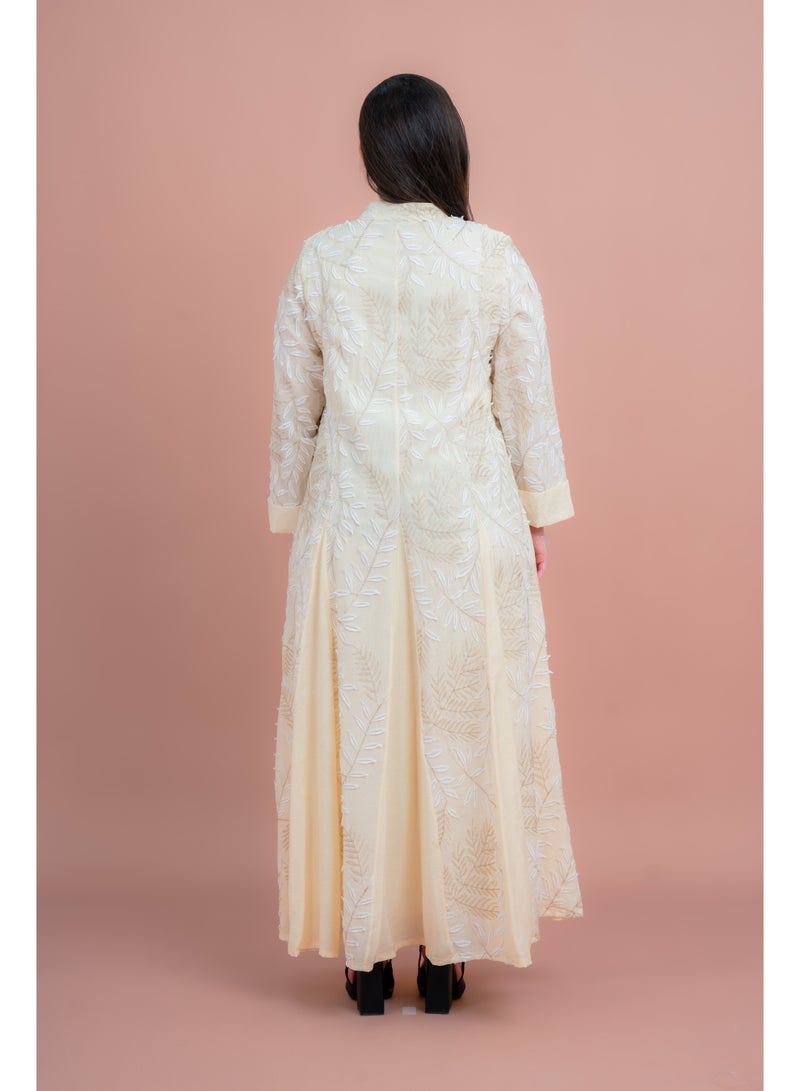 IKKXA Soft Petals Embroidered Jalabiya - Image 2