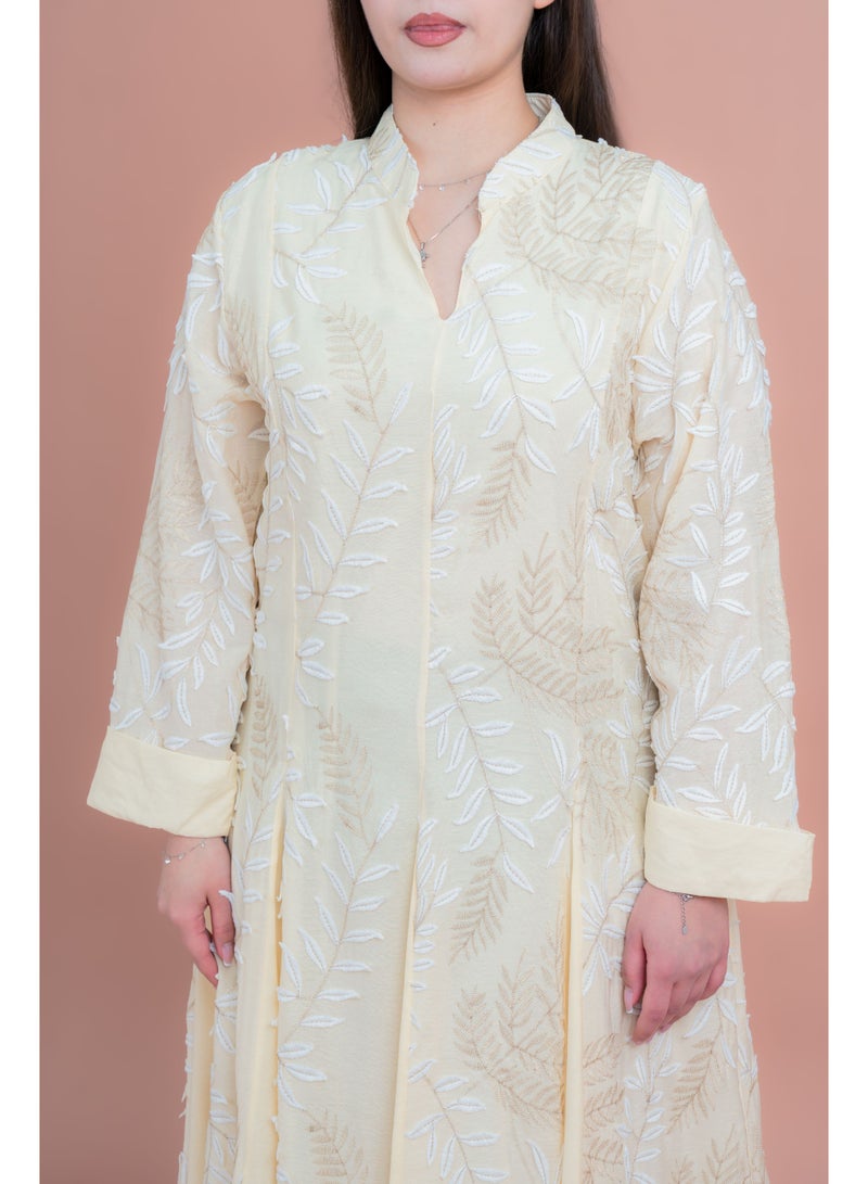 IKKXA Soft Petals Embroidered Jalabiya - Image 3