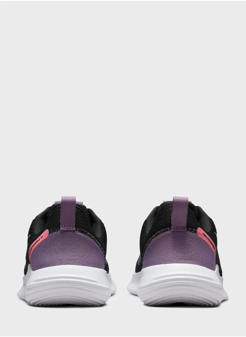 Nike Flex Experience 12