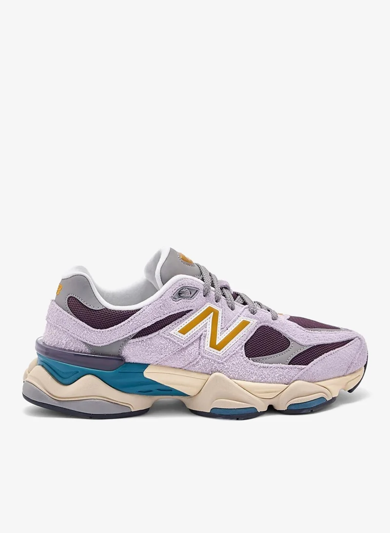9060 Sneakers