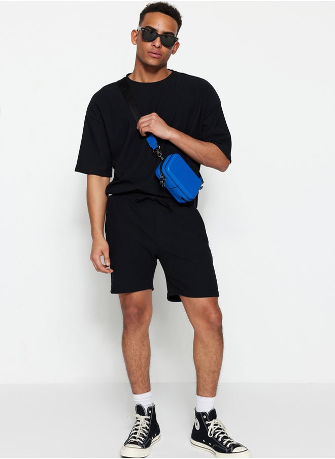 trendyol Basic Black Regular Cut Medium Length Lace Up Textured Wrinkle Resistant Ottoman Shorts  - Image 2