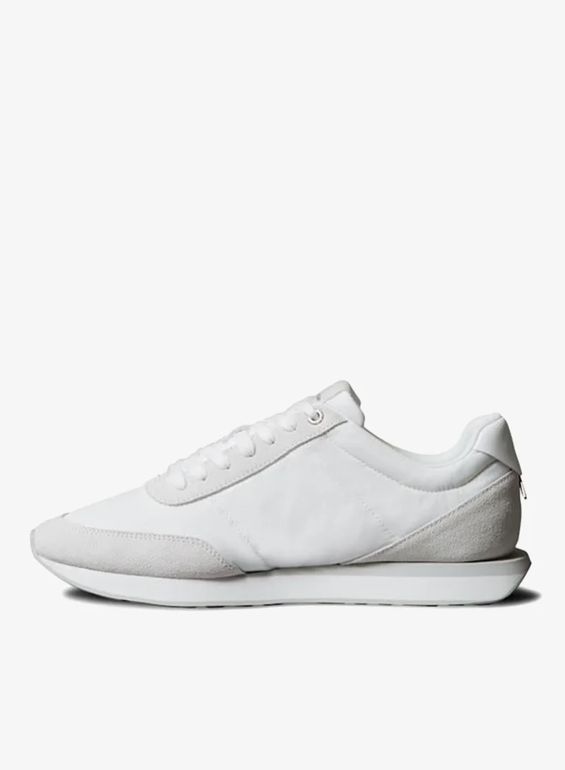 كالفن كلاين جينز حذاء رياضي كلاسيكي منخفض عام ١٩٧٩