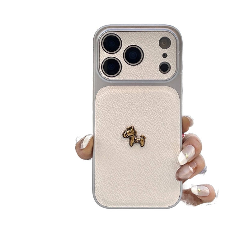 LS غطاء واقي، مقاوم للصدمات لـ iPhone 15 / 15 Plus / 15 Pro / 15 Pro Max، نقشة حصان صغير، Milk Coffee Brown، ملمس جلد باللون البني - Image 5