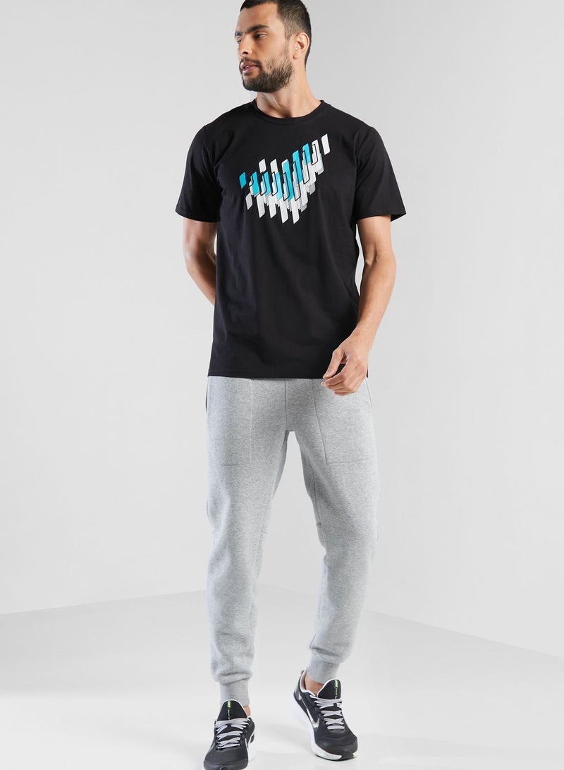 The Emirates 3D Logo Graphic T-Shirt - Image 4