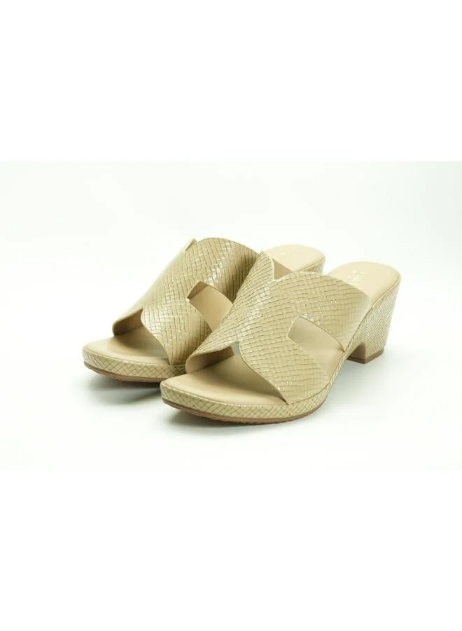 Michelle Morgan 092-3078 Michelle Morgan Women's Patent Croc-Texture Broad Strap Block Heel Sandals 514RJ1I Khaki