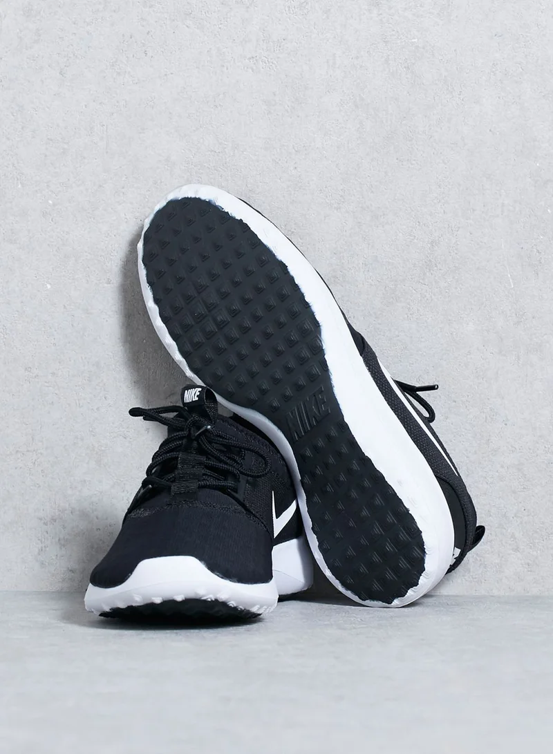 Nike Juvenate