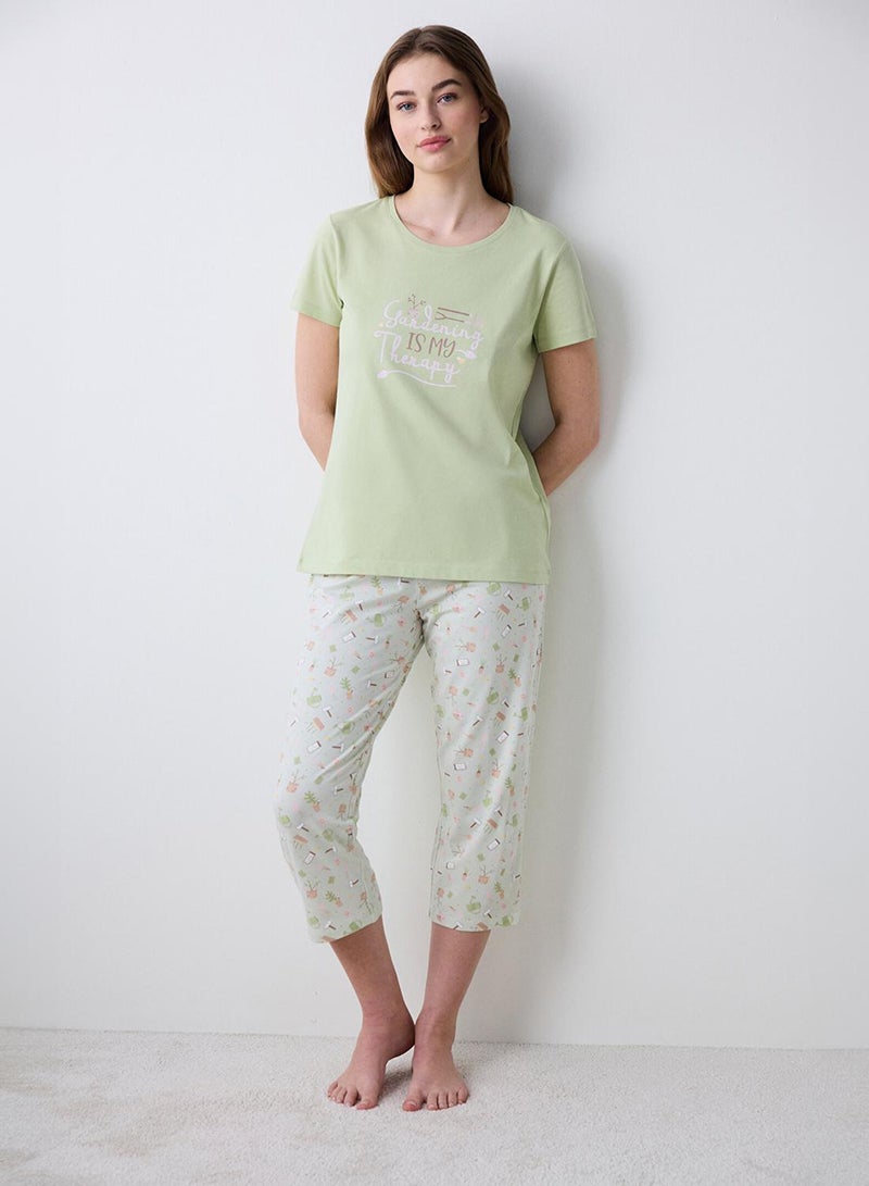 بنتي طقم بيجاما كابري أخضر فاتح للحدائق - Image 1