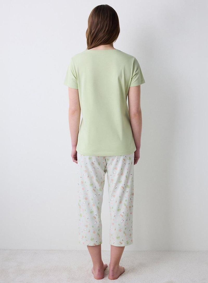 بنتي طقم بيجاما كابري أخضر فاتح للحدائق - Image 4