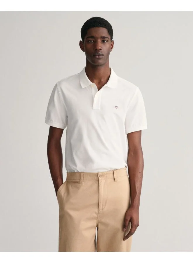 غانت قميص بولو بيكيه بقصة عادية وشعار درع