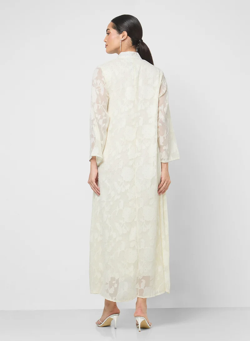 Khizana Embroidered Jalabiya