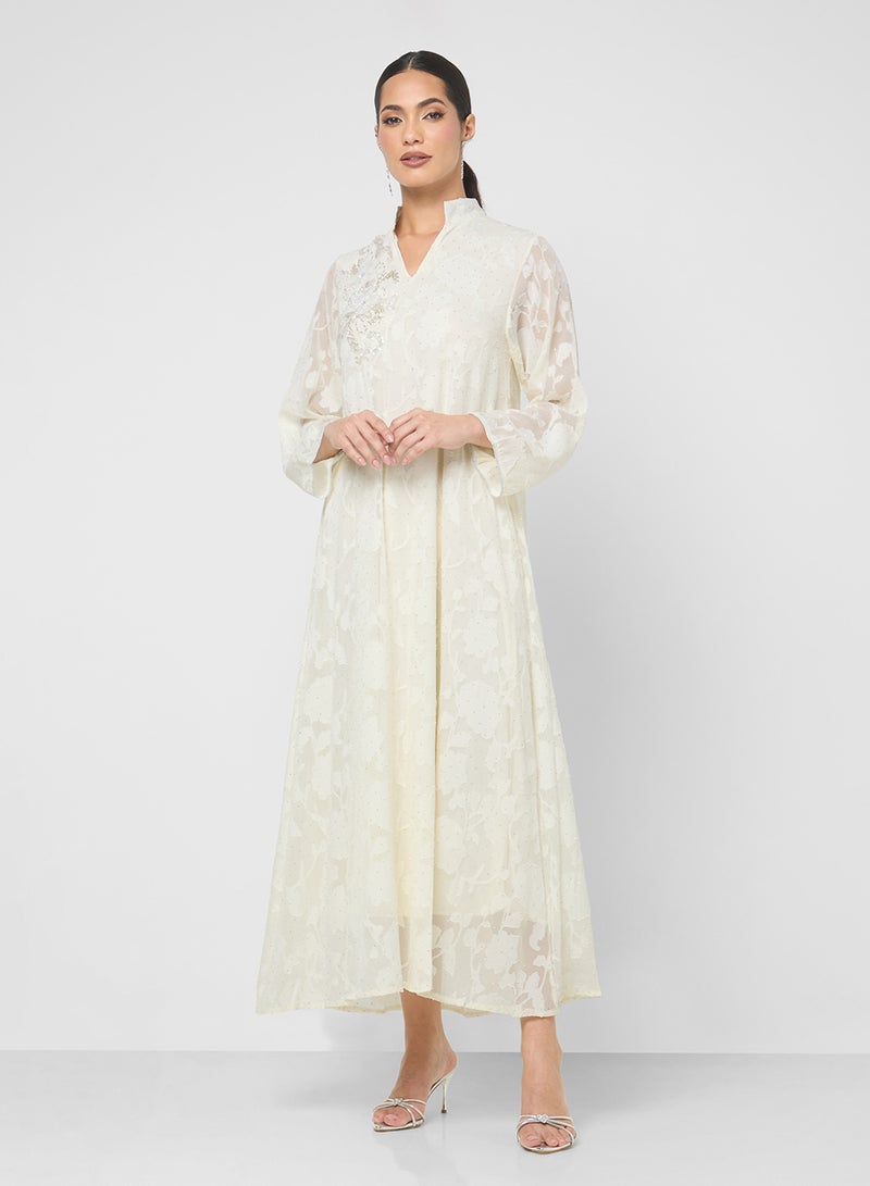 Khizana Embroidered Jalabiya - Image 4