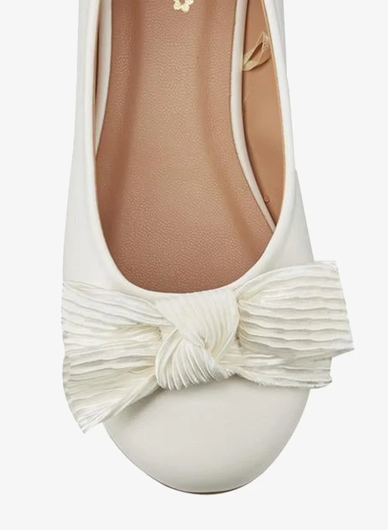 Little Missy WHITE Girls Bow Detail Ballerina Shoes for Women | Best Price UAE