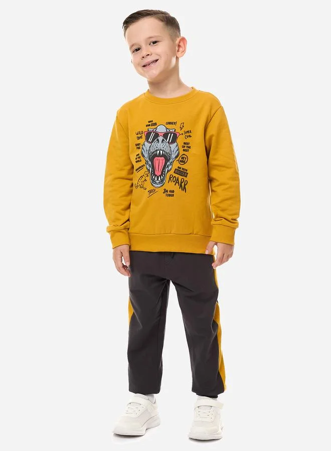 فكتور اند جين مجموعة من جوغر وسويت شيرت بقصة عادية