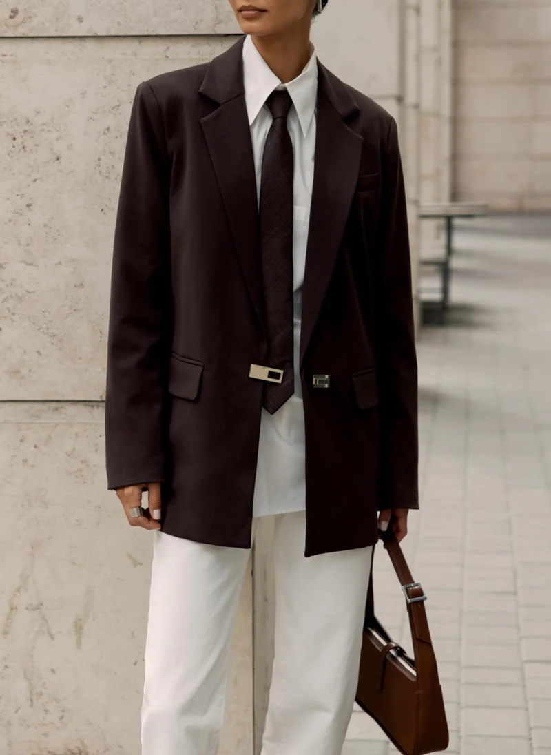 Lichi Single-breasted jacket with metal clasp