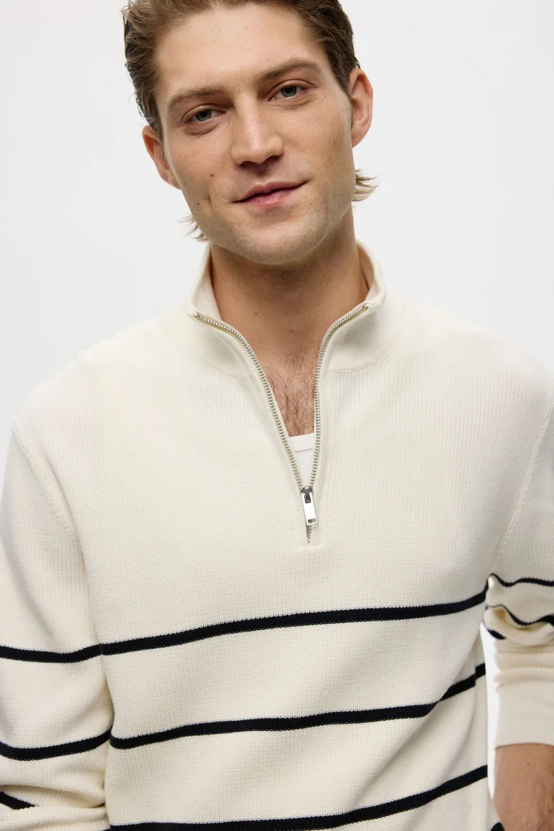 اتش اند ام كنزة بسحاب بقصّة عادية