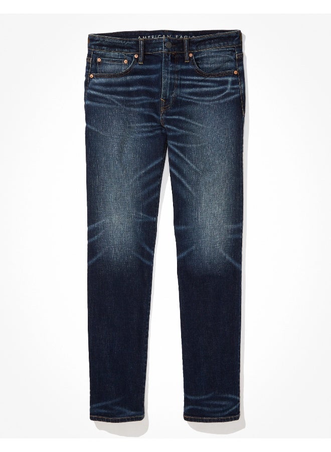 امريكان ايجل Mid Wash Straight Fit Jeans  - Image 3