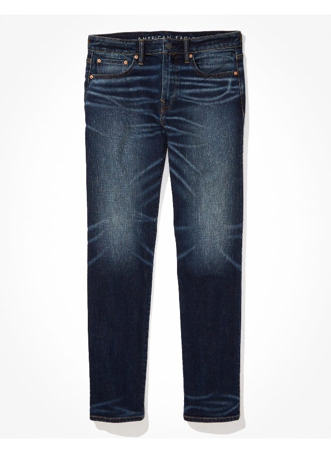 امريكان ايجل Mid Wash Straight Fit Jeans  - Image 3