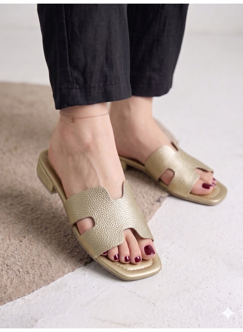 LIFESTYLISH Slippers flat leather Stylish with the letter H - SL-230 - Gold - Image 3