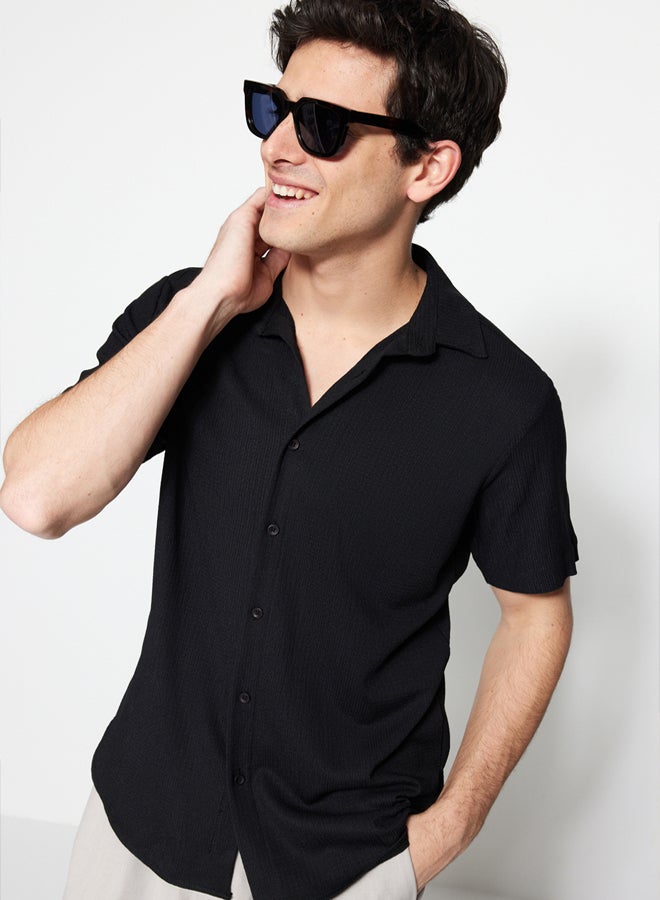 trendyol Black Regular Fit Short Sleeve Summer Textured Crepe Knit Shirt - Image 2