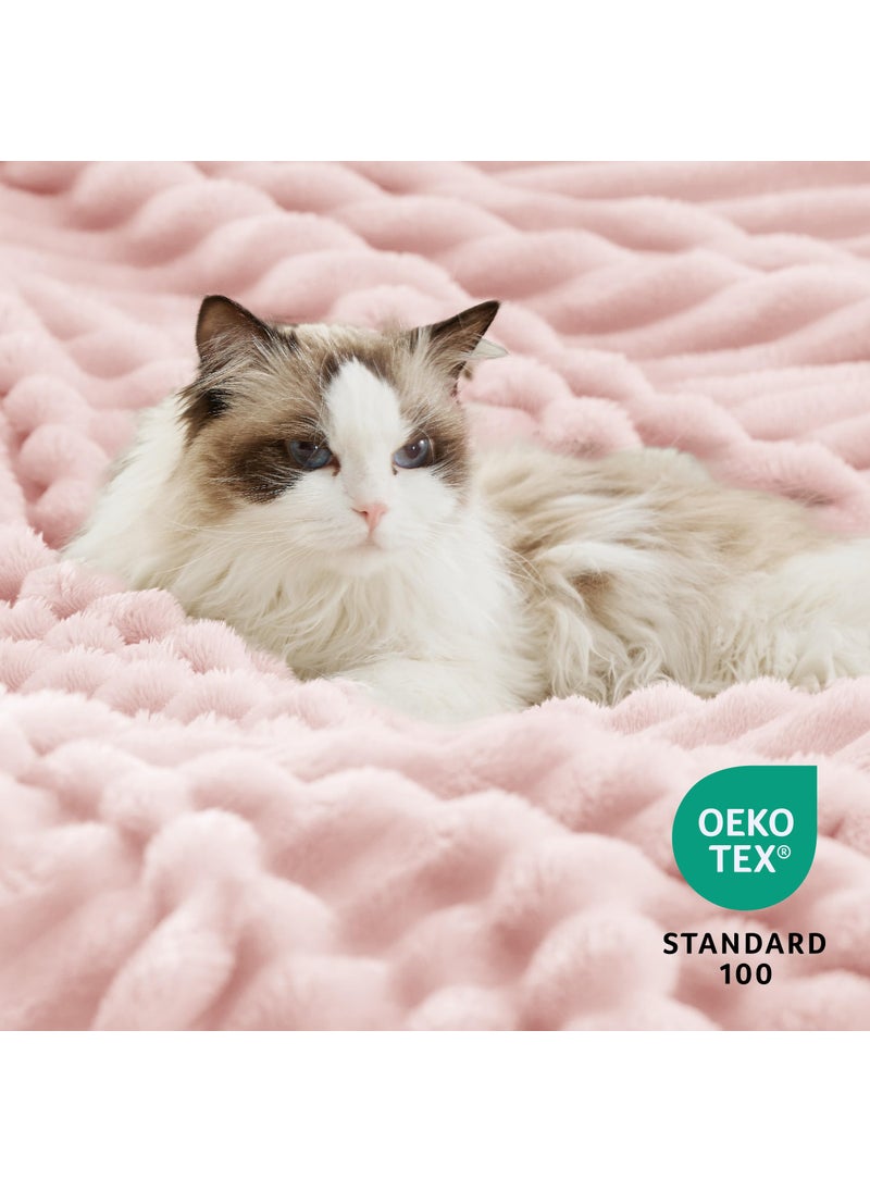 Bedsure Bedsure Sherpa Blanket Twin Size for Couch - Super Soft Cozy Blanket for Bed  Fleece Thick Warm Blanket for Winter  Plush Pink Blanket Gift for Women  60x80 Inches  - Image 4