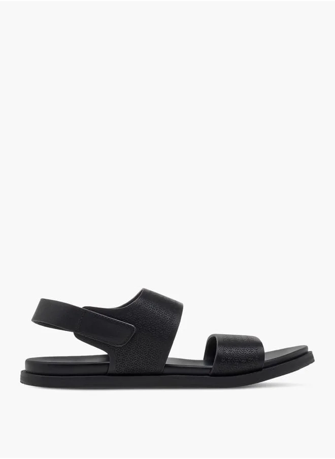 لو كونفورت Men's Textured Sandals with Hook and Loop Closure