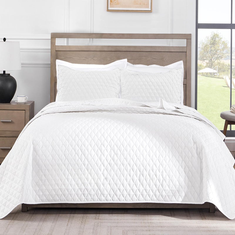 Exclusivo Mezcla Reversible King Size Quilt Bedding Set with Pillow Shams Lightweight Quilts King Size Soft Bedspreads Bed Coverlets for All Seasons White 104x96 - Image 2