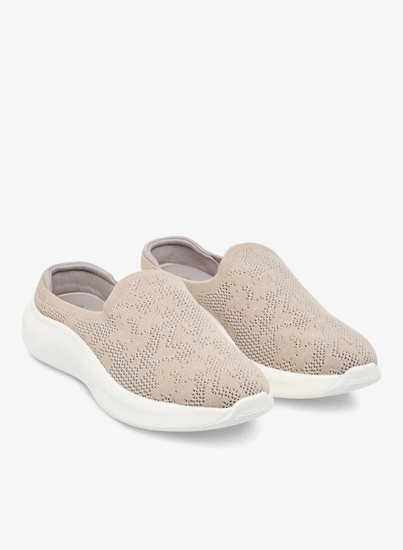 Le Confort Women's Textured FlyknSlip-On Shoes