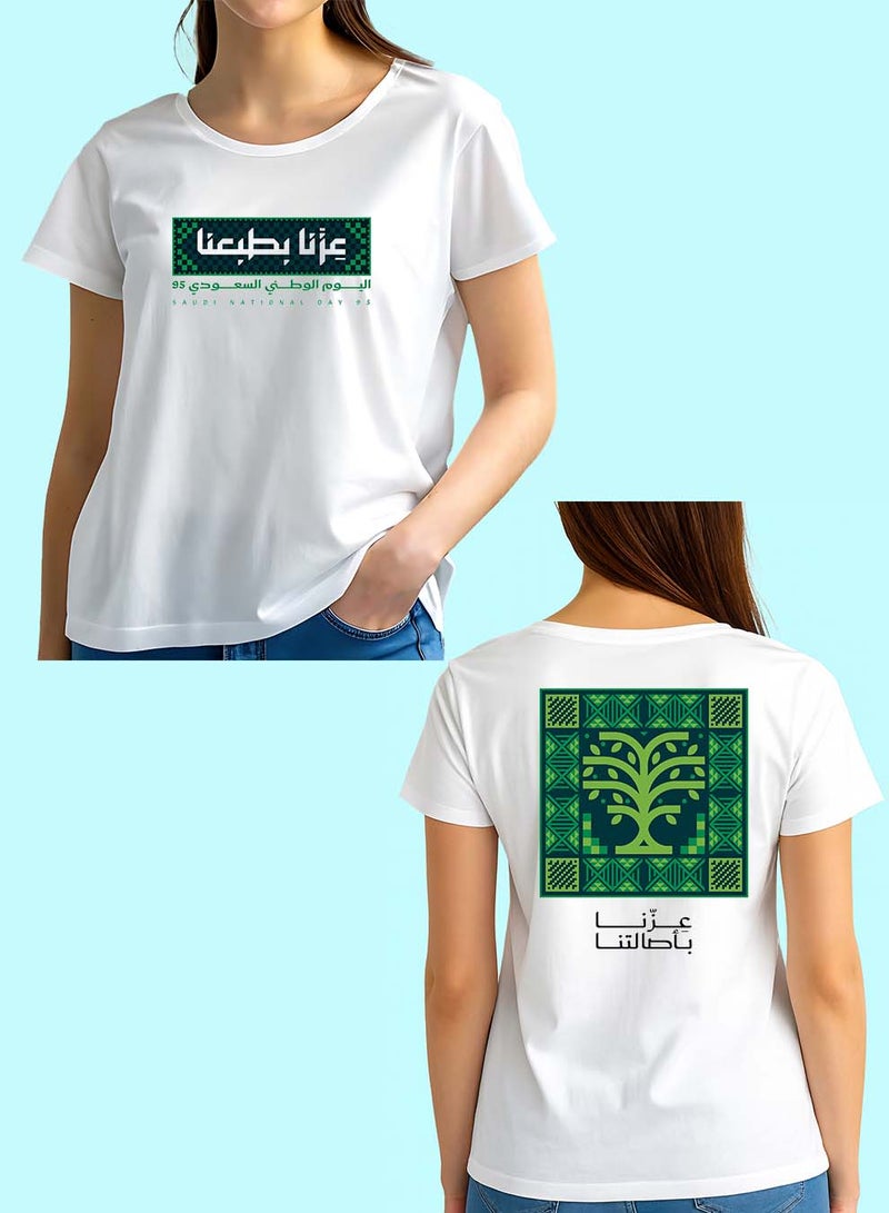 لوحة تيشيرت قطن لمناسبة اليوم الوطني السعودي بتصميم مطبوع على الجهتين - Image 3