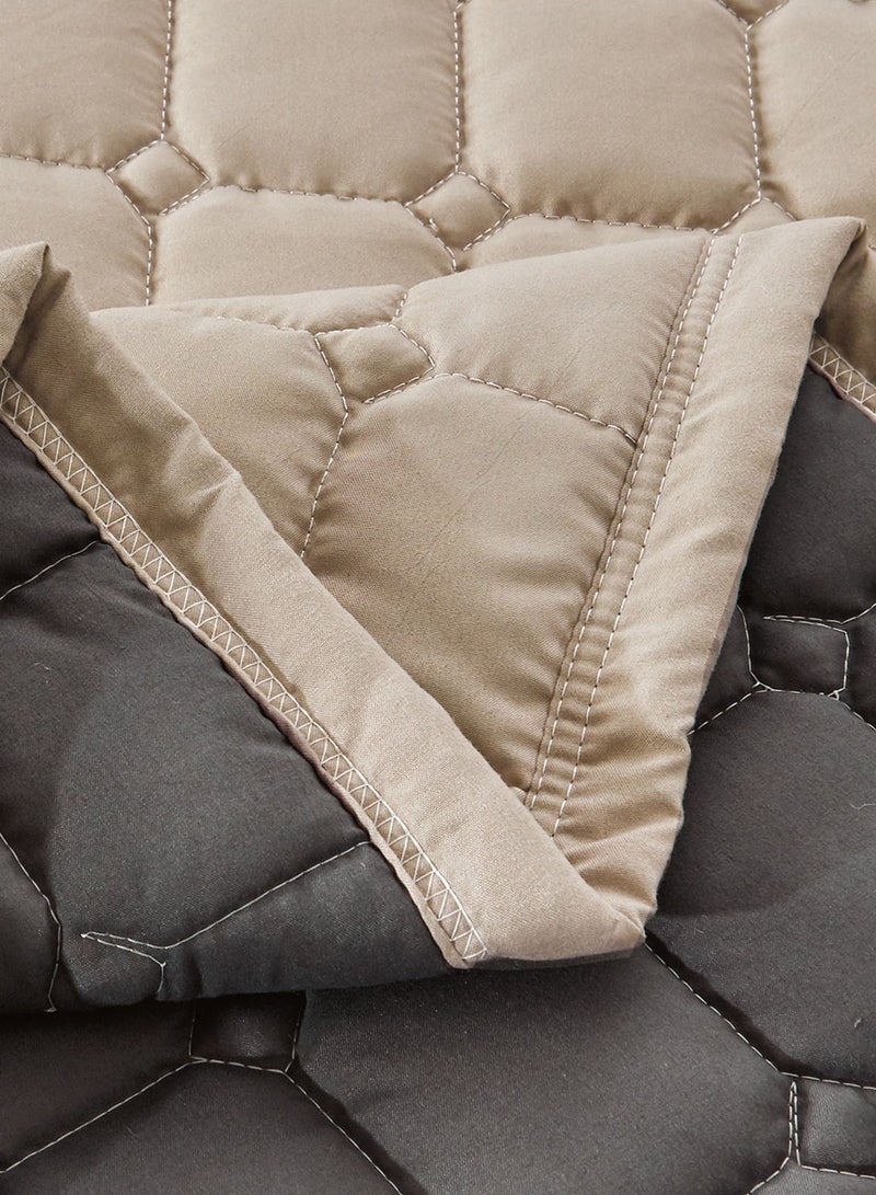 Sleep night Sleep Night 6 Pieces Comforter Set King Size 220 X 240 Cm Dual color Reversible Bedding Set for All Seasons  - Image 3
