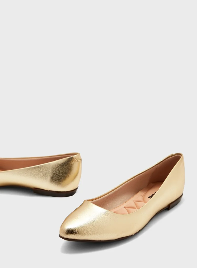 MOLECA Pointed Toe Ballerinas