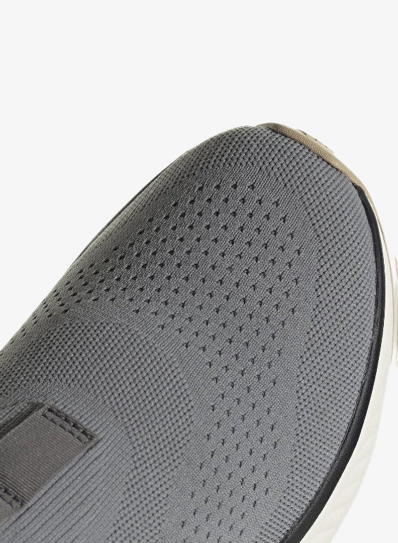 اديداس حذاء رياضي رجالي كلاود فوم جو لونجر رمادي - Image 5