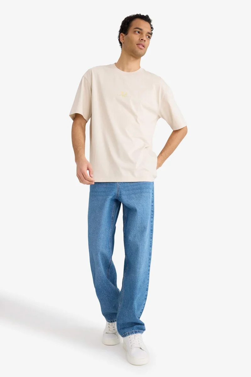 ديفاكتو Vikings Valhalla Boxy Fit Crew Neck Printed T-Shirt