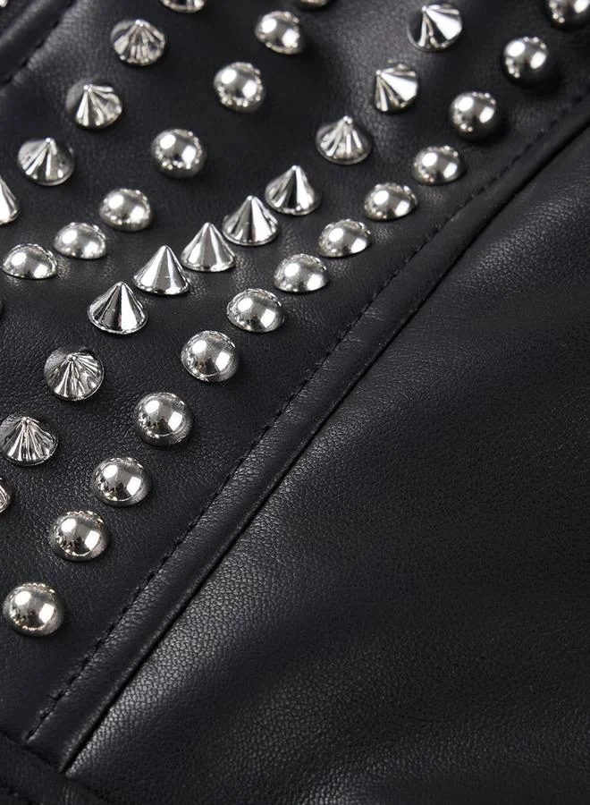 تايك تو جاكيت بايكر قصير مزين بالمسامير