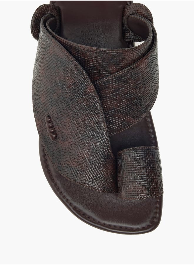 LBL by Shoexpress Men Textured Slip-On Arabic Sandals with Toe Loop Detail  - Image 3
