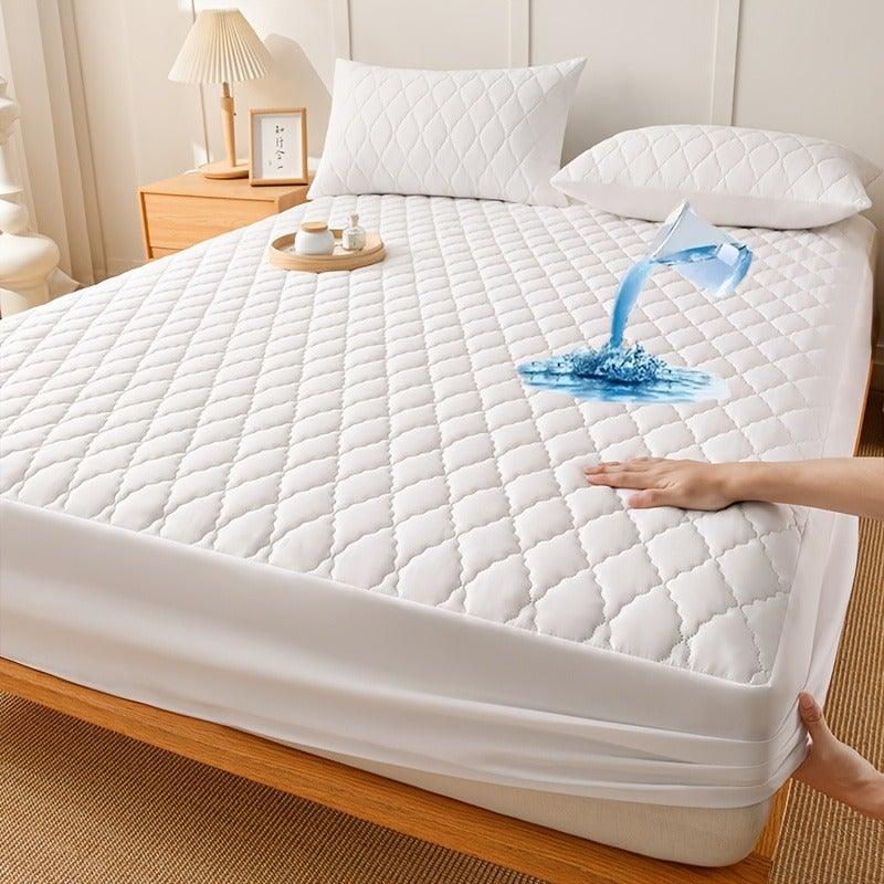 1pc Luxury Waterproof Bed Mattress Protector - Layered Fitted Bed Sheet Cover, Quilted Bedspread Suitable for Single/Double Beds, Machine Washable, Mattress for, Hotel, Dorm - Bed Cover Only (No Pillowcase) - Image 1