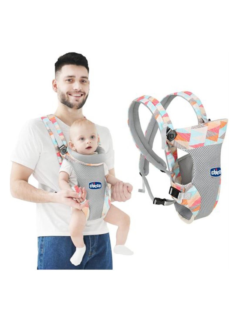 Chicco Front-facing baby carrier with a comfortable and modern design, with a gray front ventilation mesh, soft and durable fabric, adjustable to fit all sizes, strong safety buckles, suitable for ages from newborn to about 12 months (depending on the child's weight), for use at home while doing daily chores  - Image 4