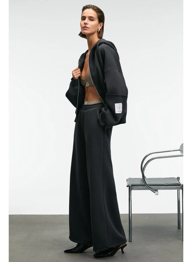 GRIMELANGE ENAVIE Women's Oversize Elastic Waist Double Pocket Anthracite Sweatpants.