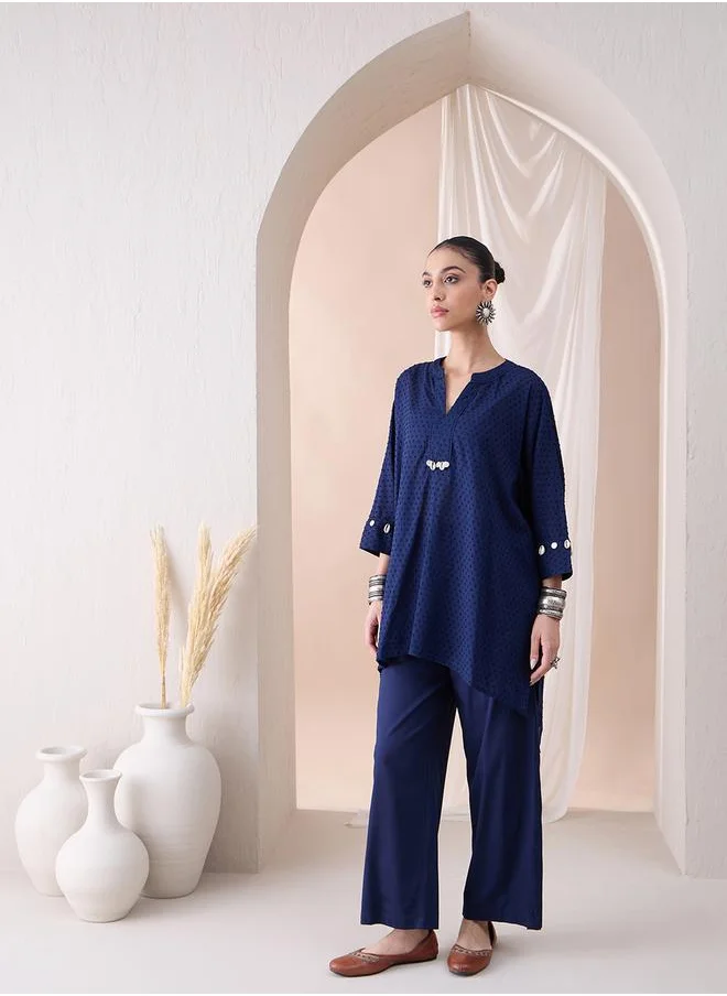 فيميلا Textured Dobby High Low Kurta with Straight Pant Co-Ords