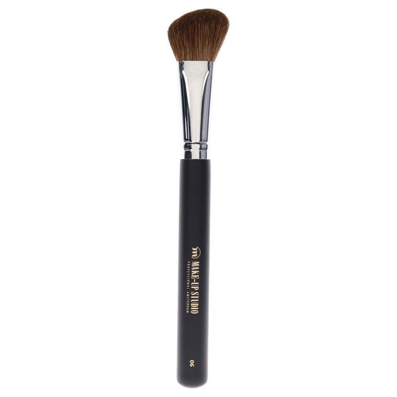 Make-Up Studio Blusher Shaper Brush Round - 06 for Women 1 Pc Brush