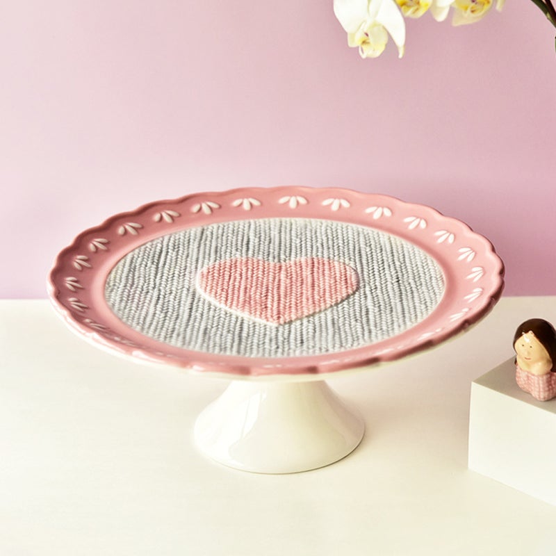 Ceramic Plate for Valentine's Day Household Fruit Plate Heart Pattern Cake Stand Dessert Plate - Image 2