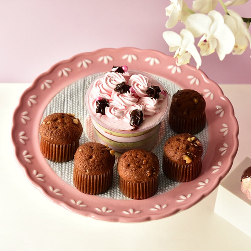 Ceramic Plate for Valentine's Day Household Fruit Plate Heart Pattern Cake Stand Dessert Plate - Image 5