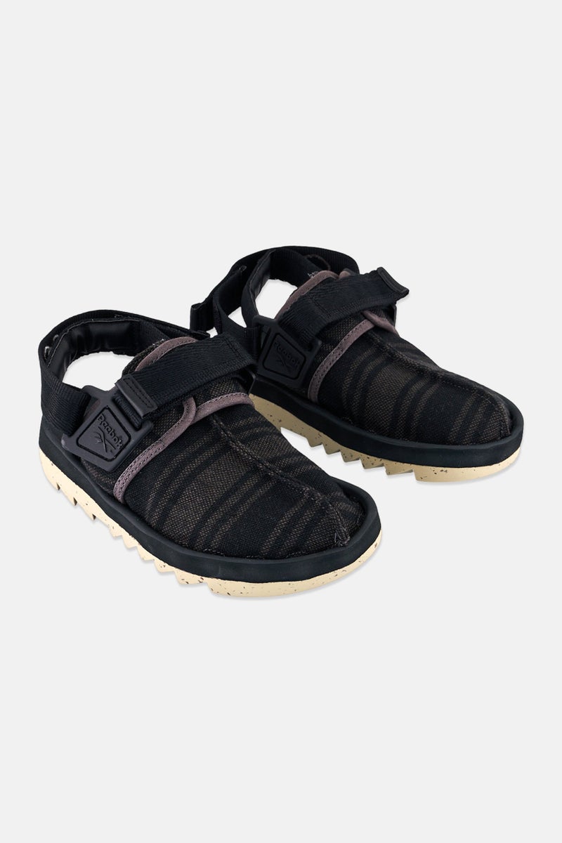 Reebok Kids Boy Beatnik Velcro Closure Sandals, Black  - Image 1