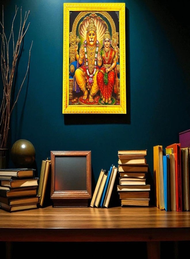 إنديانا ستور فور أول إطار صور لاكشمي ناراسيمها سوامي/نارسيمها جي، متوفر لدى Indianstore4all، لتزيين المنزل وتقديمه كهدية (خشب، مطفي، ذهبي، حجم صغير، 7 × 9 بوصة) إطار صور بهاجوان J1290J - Image 1