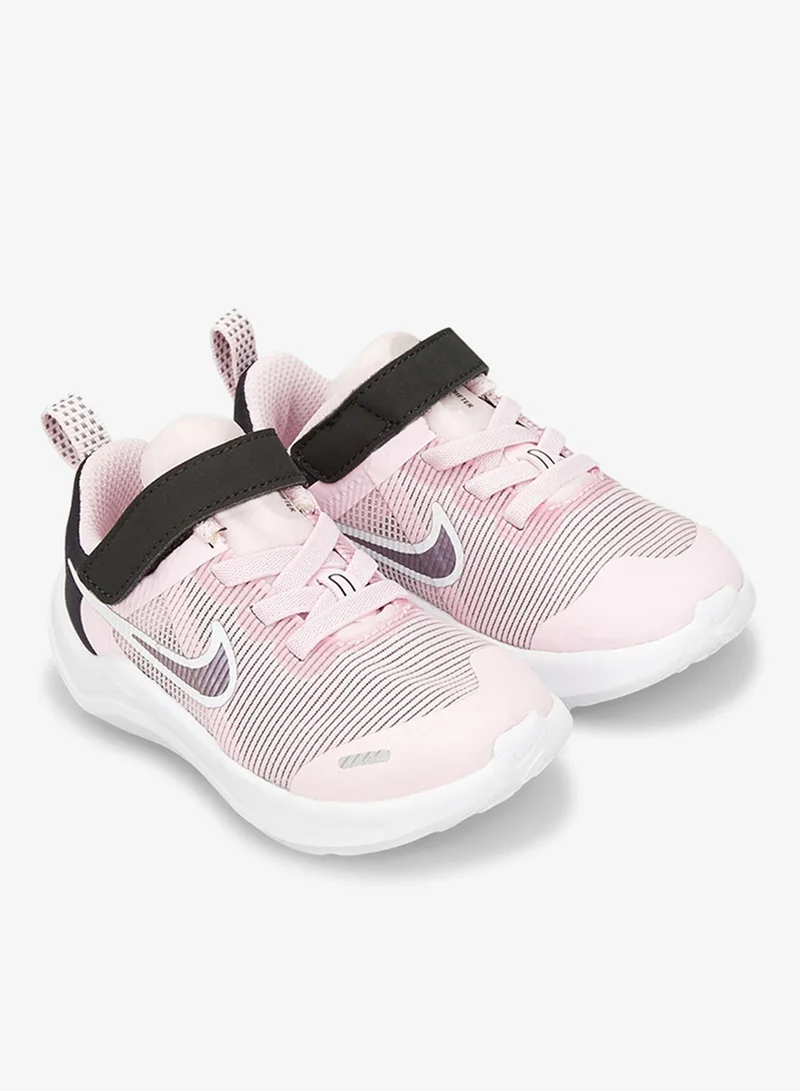 نايكي حذاء داونشيفتر 12 نكست نيتشور للاطفال الصغار والرضع